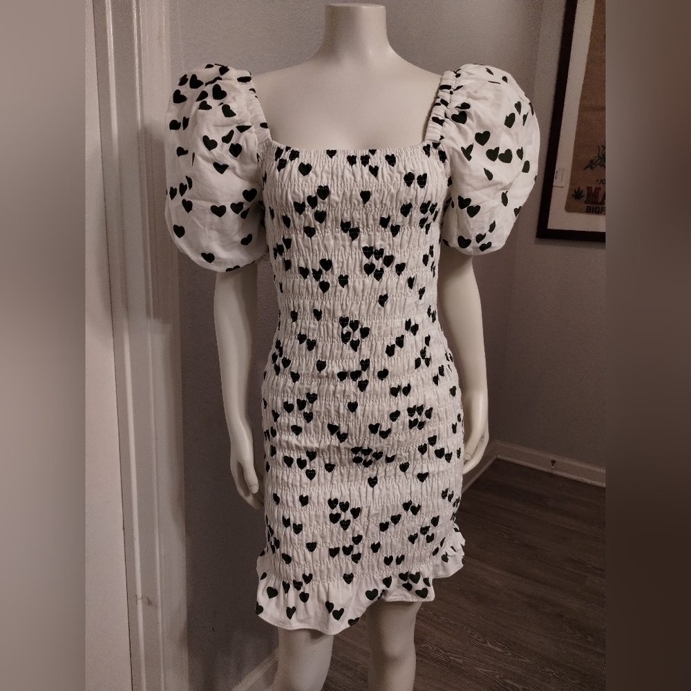 Puff Sleeve Heart Dress